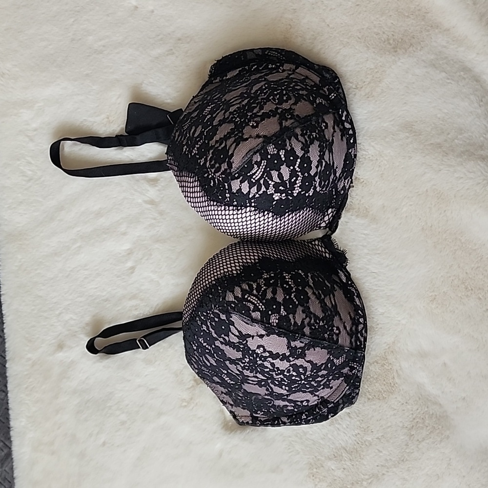 36DDD Victoria's Secret Lace Bra
